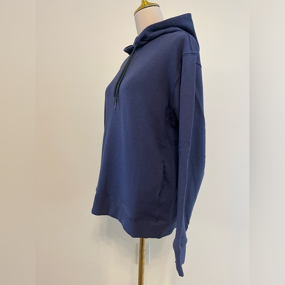 allbirds NWT R&R Hoodie in Hazy Indigo - Picture 6 of 8
